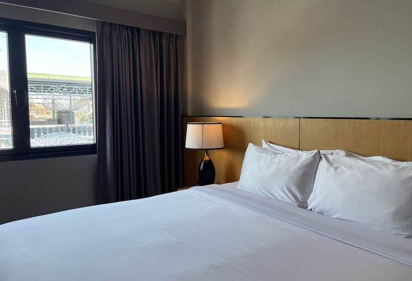 Fotos del hotel W22 By Burasari:  9