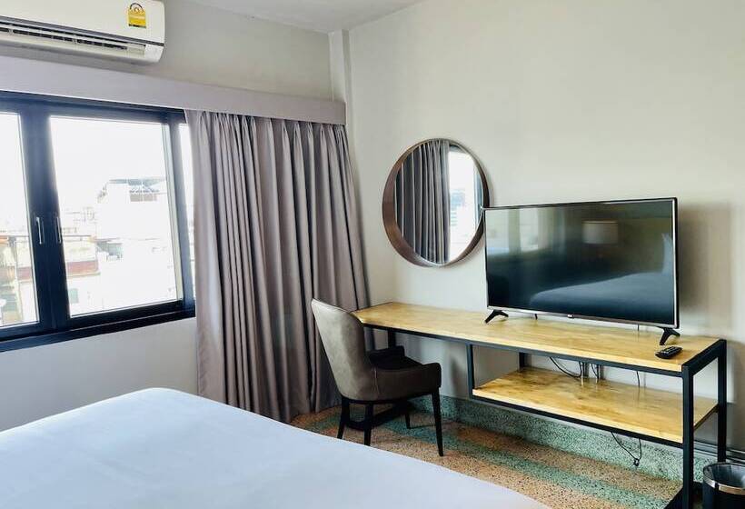 Fotos del hotel W22 By Burasari:  23