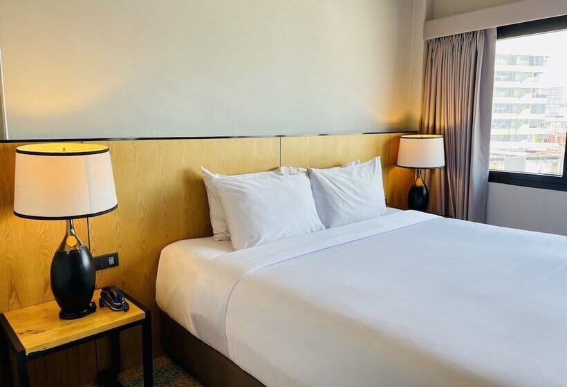 Fotos del hotel W22 By Burasari:  10