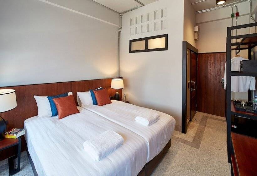 Fotos del hotel W22 By Burasari:  2