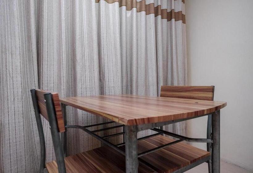 Fotos del hotel Reddoorz Plus @ Grand Populer:  21