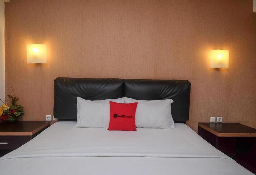 Fotos del hotel Reddoorz Plus @ Grand Populer:  22