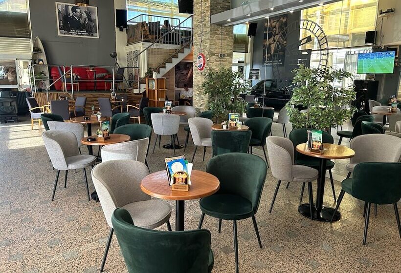 Fotos del hotel Rooms Elez:  17