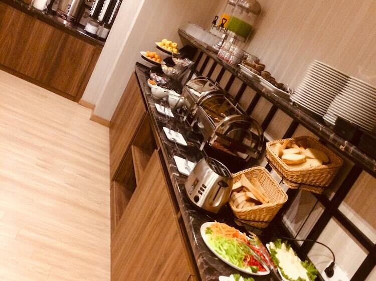 Fotos del hotel Green Tower:  19