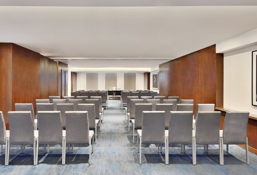 Fotos del hotel Fairfield By Marriott Chennai Omr:  5