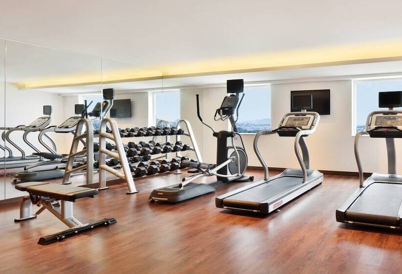 Fotos del hotel Fairfield By Marriott Chennai Omr:  15