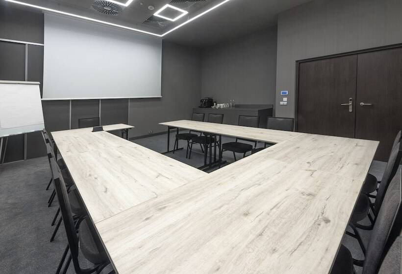 Fotos del hotel Hampton By Hilton Poznan Old Town:  14