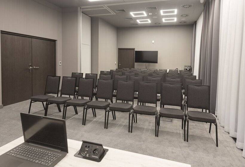 Fotos del hotel Hampton By Hilton Poznan Old Town:  25