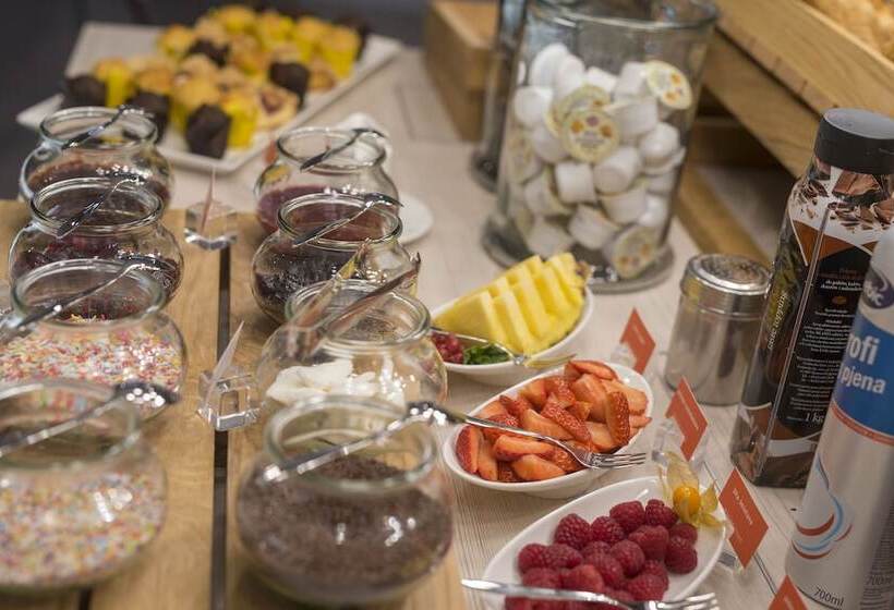 Fotos del hotel Hampton By Hilton Poznan Old Town:  23