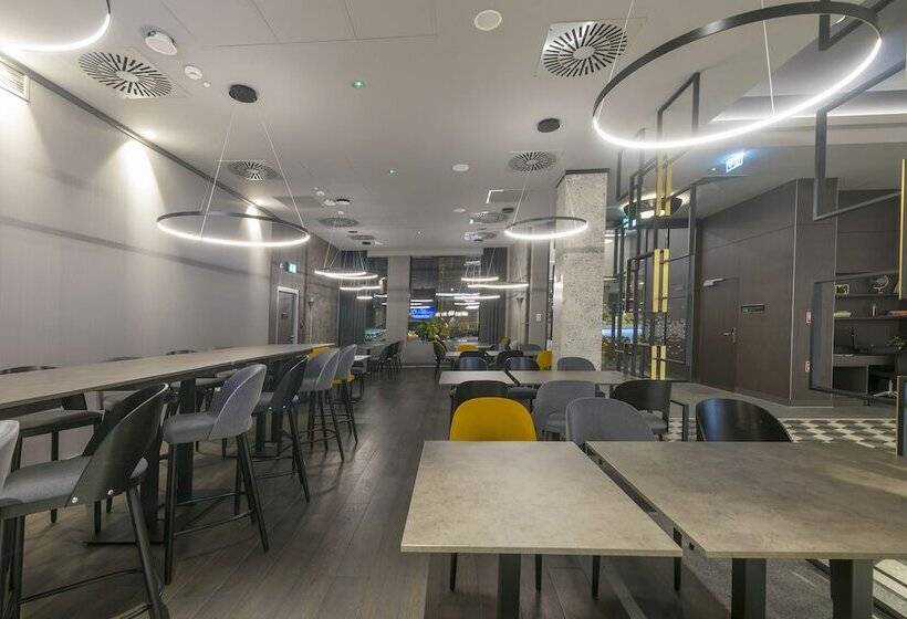 Fotos del hotel Hampton By Hilton Poznan Old Town:  20