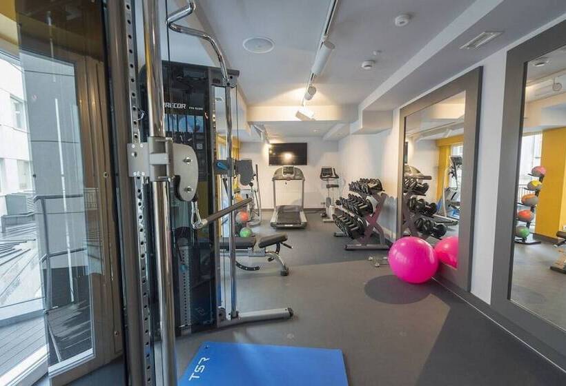 Fotos del hotel Hampton By Hilton Poznan Old Town:  18