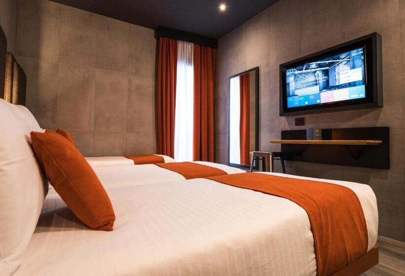 Fotos del hotel J24  Milano:  7