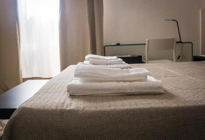 Fotos del hotel Liberty Suites:  4