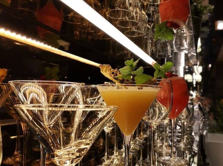 Fotos del hotel Inhouse Hotel Grand:  2