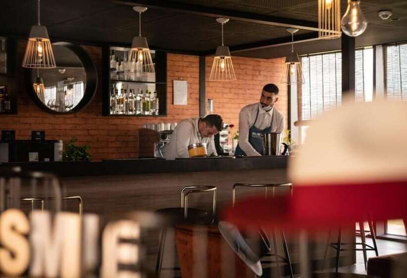 Fotos del hotel Onomo Hotel Casablanca Sidi Maarouf:  12