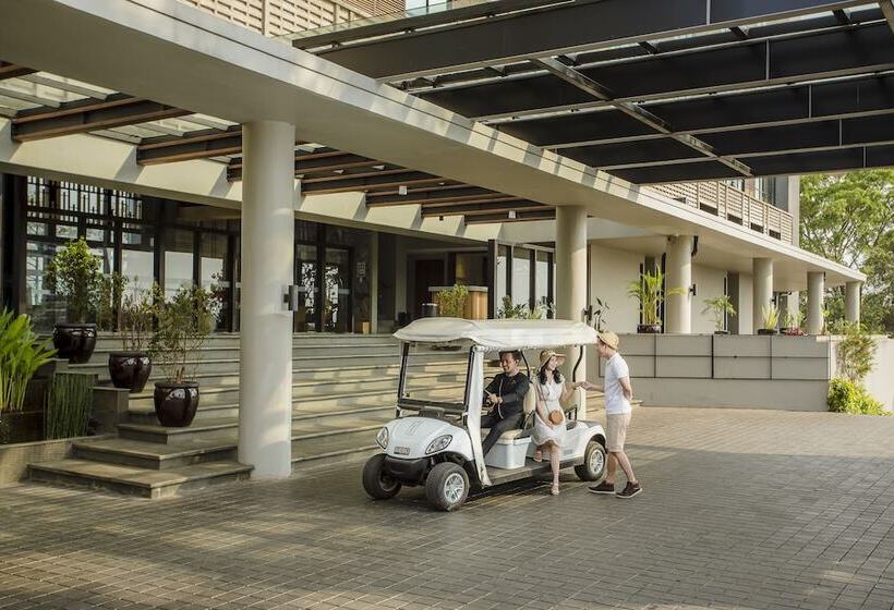 Fotos del hotel Swissbelresort Dago Heritage:  3