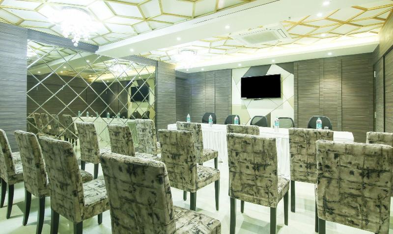 Fotos del hotel Treebo Trend Hoops:  4