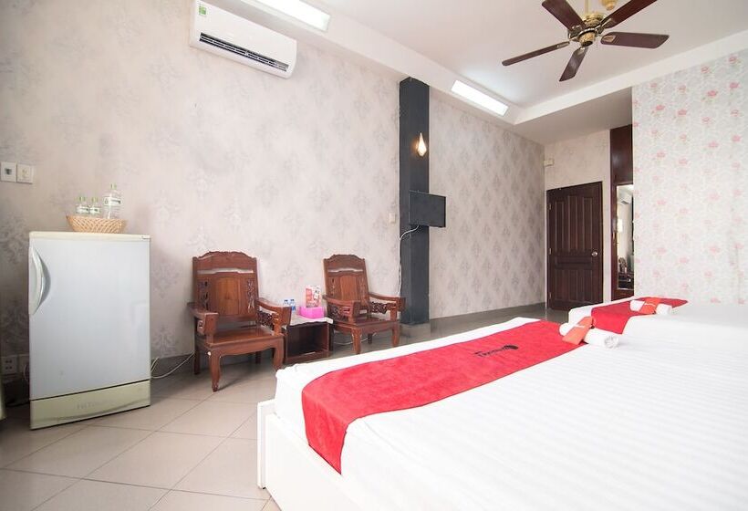 Fotos del hotel Reddoorz Plus Near Tan Dinh Market:  15