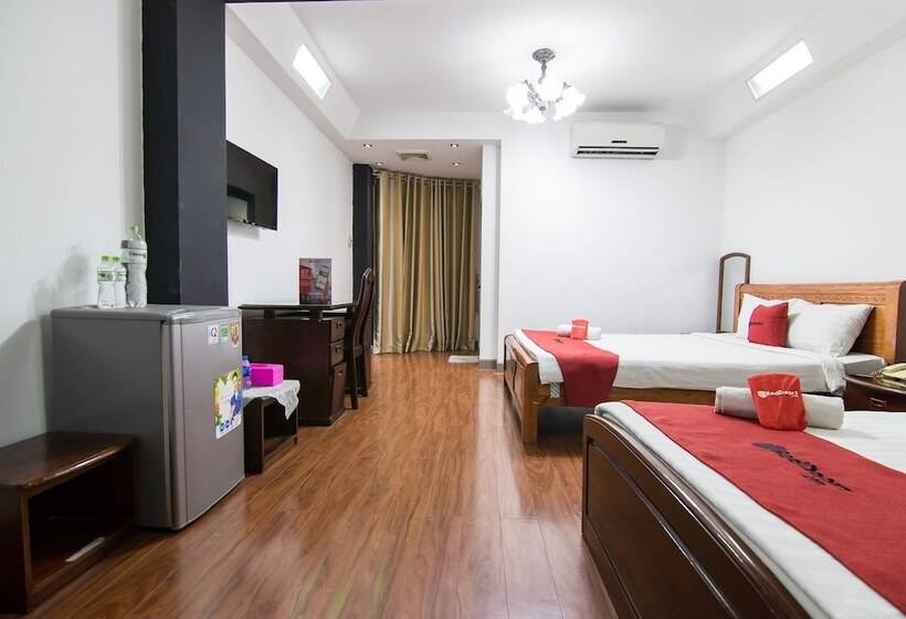 Fotos del hotel Reddoorz Plus Near Tan Dinh Market:  13