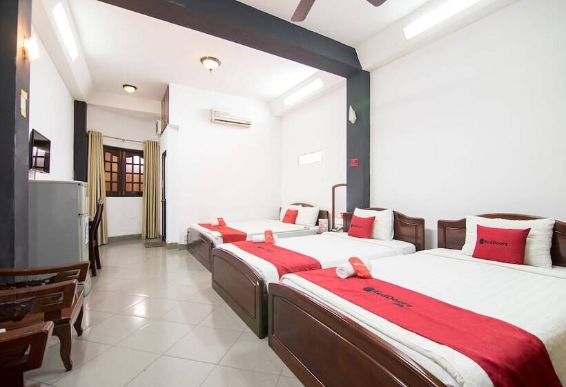 Fotos del hotel Reddoorz Plus Near Tan Dinh Market:  11