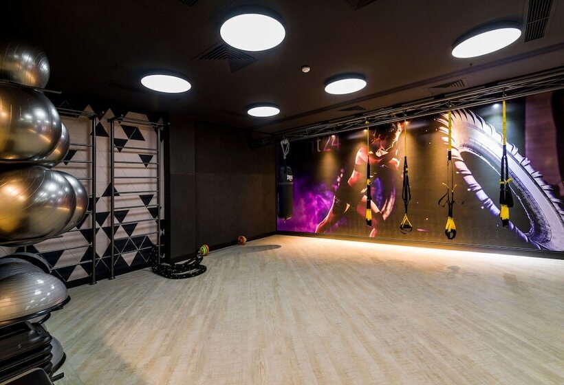 Fotos del hotel Ramada Hotel & Suites By Wyndham Yerevan:  23