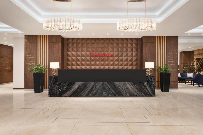 Fotos del hotel Ramada Hotel & Suites By Wyndham Yerevan:  13
