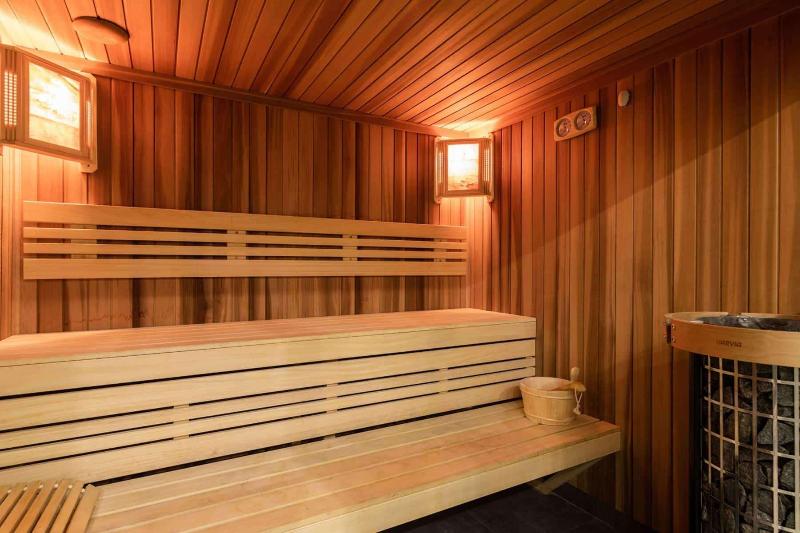 Fotos del hotel Ramada Hotel & Suites By Wyndham Yerevan:  7