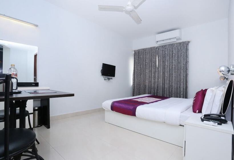 Fotos del hotel Vaccinated Staff - Capital O 10611 Hotel Malabar Illam:  5