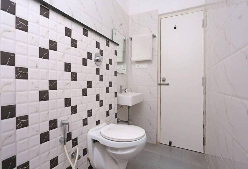 Fotos del hotel Samasth Room And Suites:  3