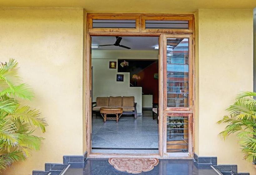 Fotos del hotel Treebo Trip Jasmine:  19