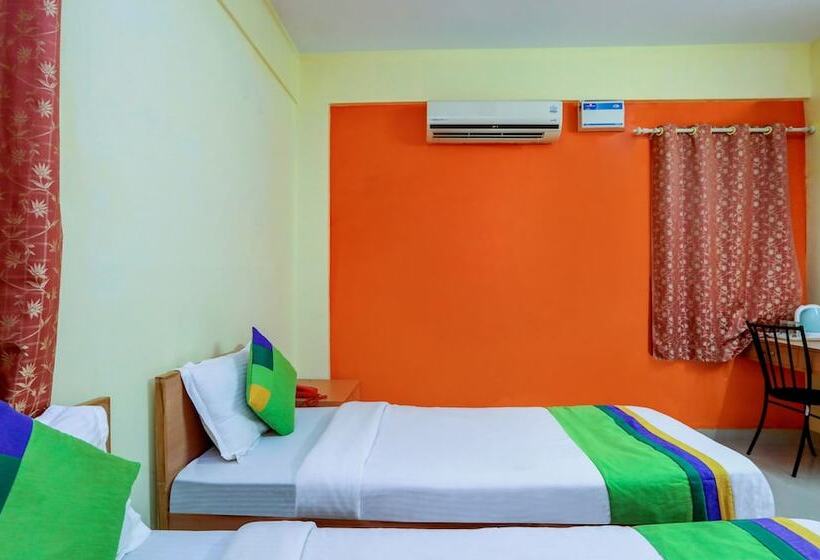 Fotos del hotel Treebo Trip Jasmine:  7