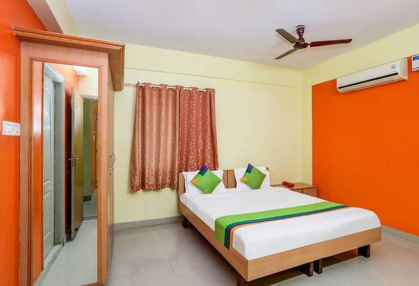 Fotos del hotel Treebo Trip Jasmine:  5