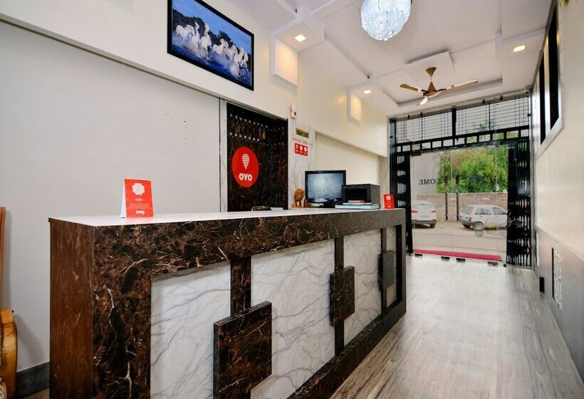 Fotos del hotel Oyo 16577 Raj Shree Guest House:  4