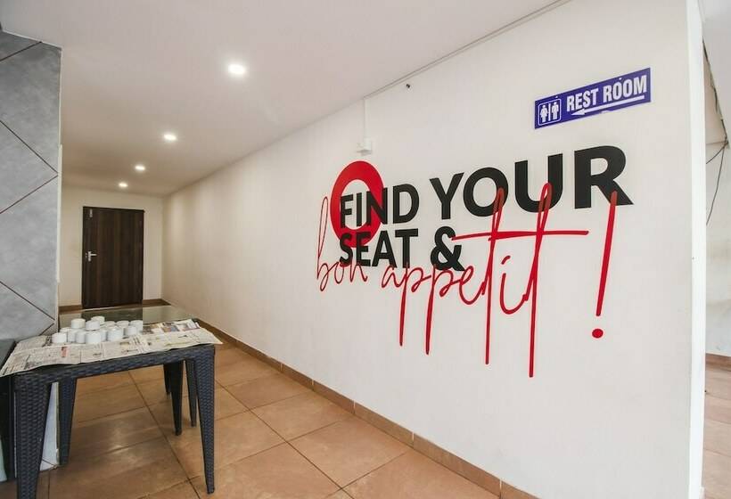 Fotos del hotel Oyo Flagship 22550 Meridien Suites:  2