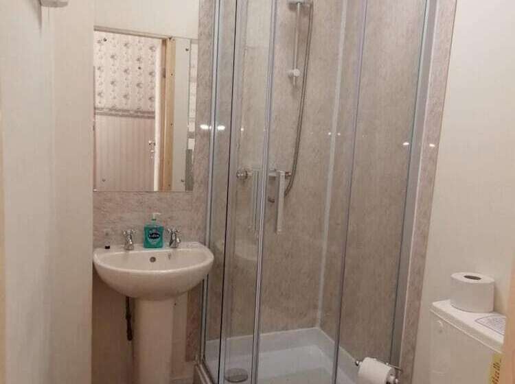 Fotos del hotel Overton Villa:  5