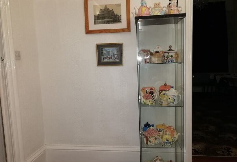 Fotos del hotel Overton Villa:  23