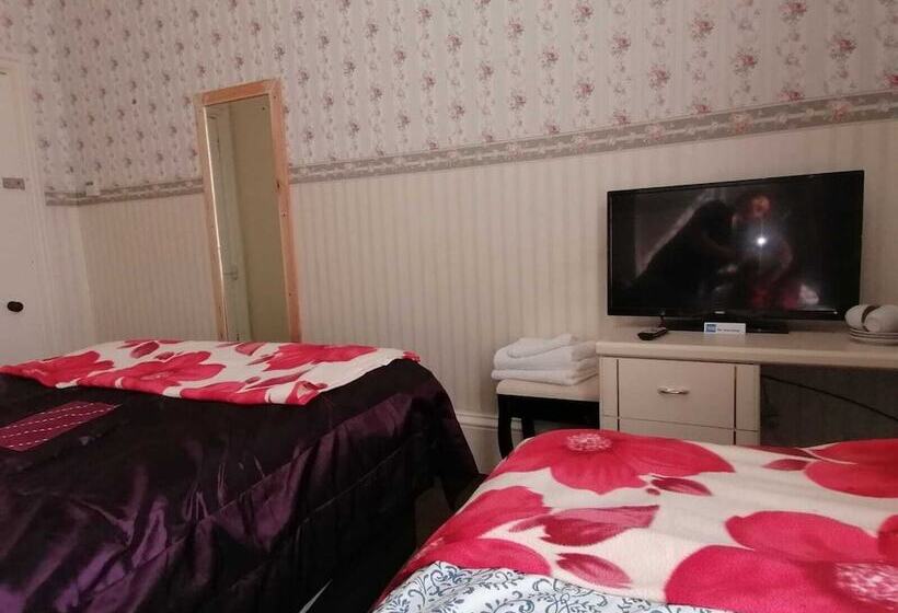 Fotos del hotel Overton Villa:  8