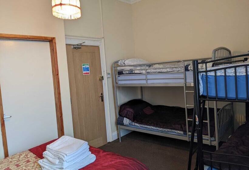 Fotos del hotel Overton Villa:  20