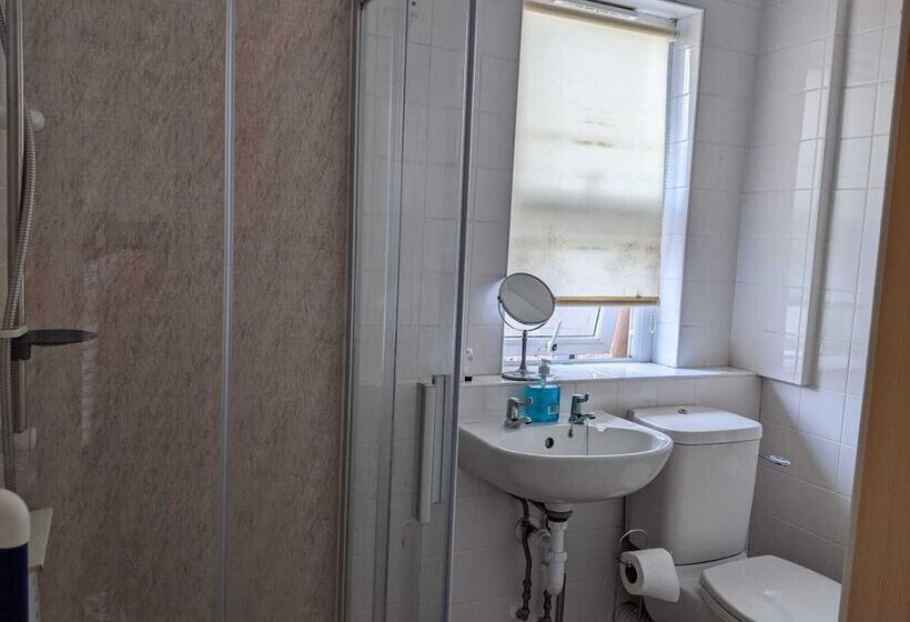 Fotos del hotel Overton Villa:  3