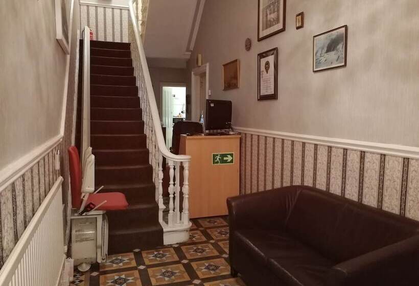 Fotos del hotel Overton Villa:  25