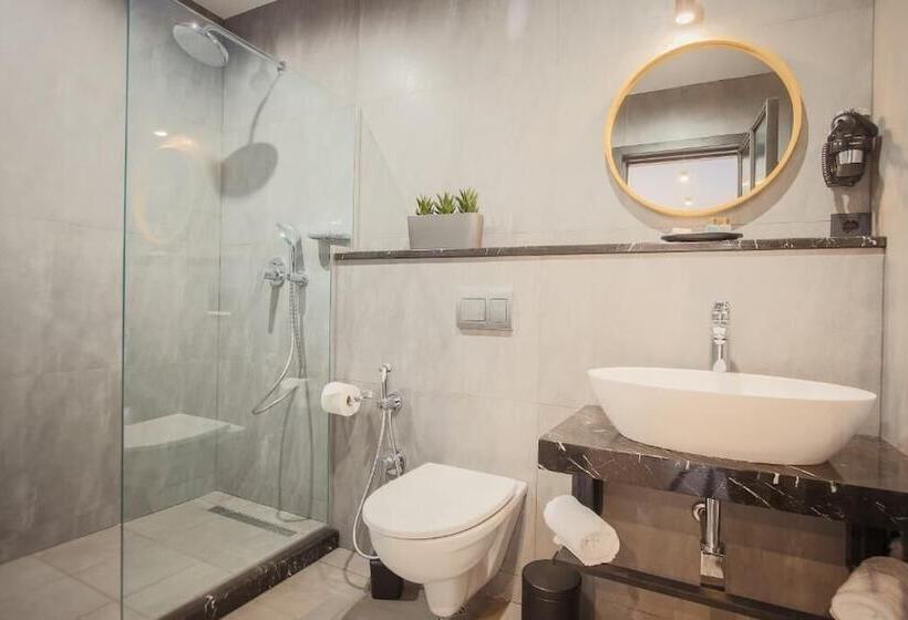 Fotos del hotel Tuta:  9