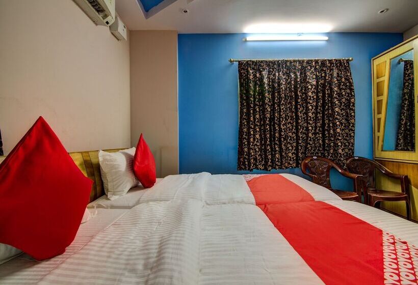 Oyo 14910 Sri Ganesh Swathi Residency