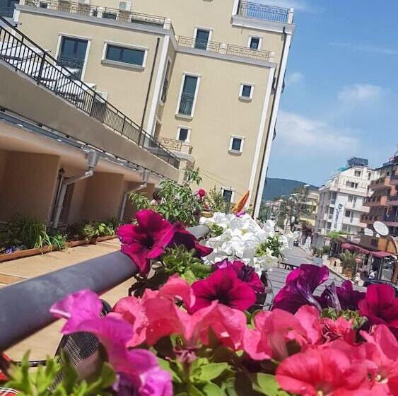 Fotos del hotel Empera:  11