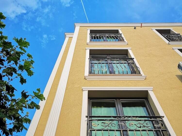 Fotos del hotel Empera:  9