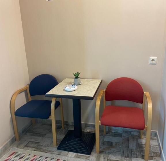 Fotos del hotel Empera:  7