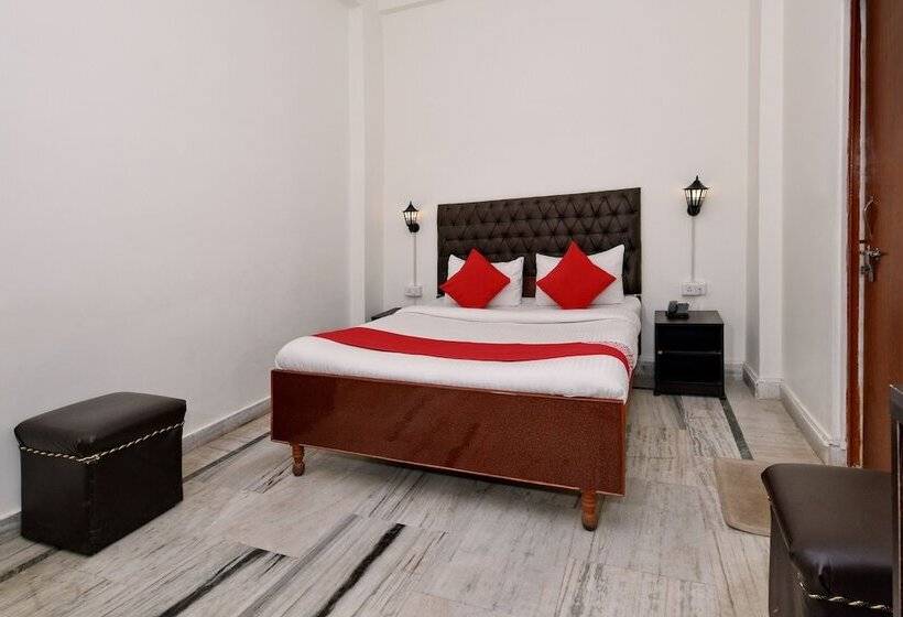 Fotos del hotel Oyo 12193 Sandhya:  12