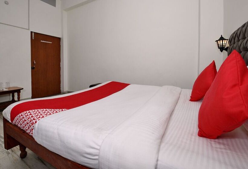 Fotos del hotel Oyo 12193 Sandhya:  16