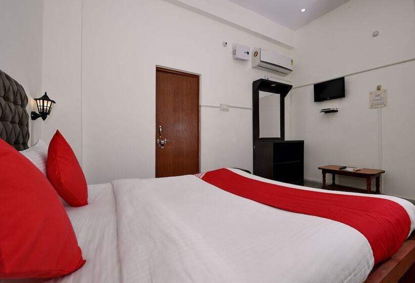 Fotos del hotel Oyo 12193 Sandhya:  19