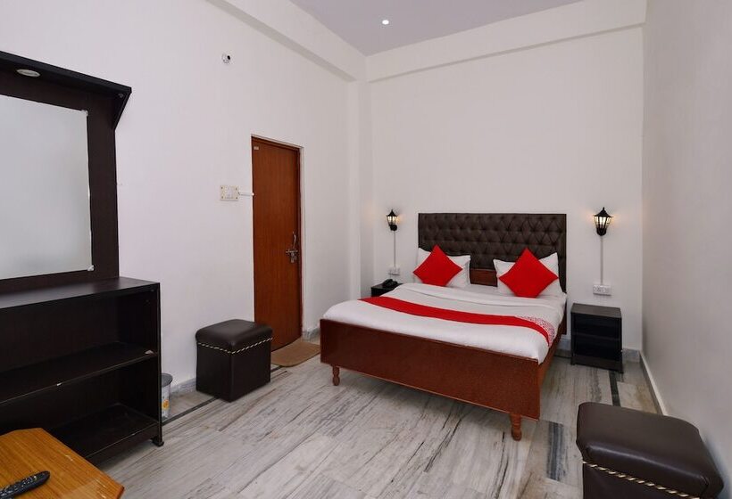 Fotos del hotel Oyo 12193 Sandhya:  23