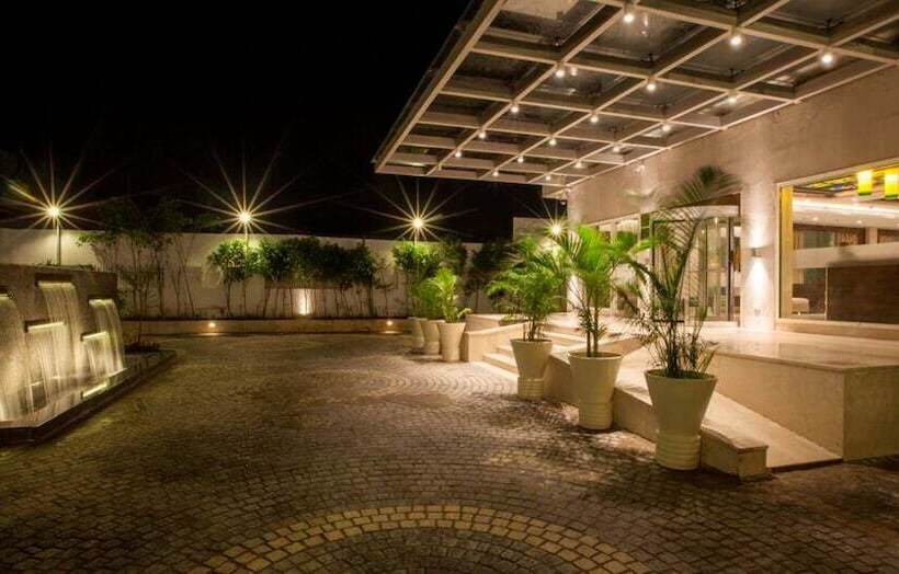 Fotos del hotel Lemon Tree Hotel Lucknow:  22